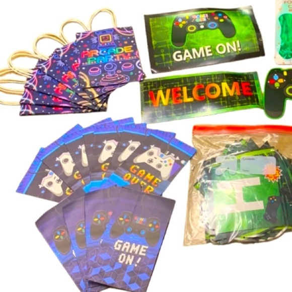 Video Gamer Birthday Party Huge Bundle Arcade Variety Set Happy Birthday - Picture 1 of 11